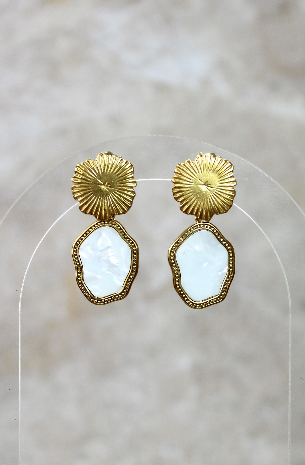 Pearly Resin Sunburst Studs