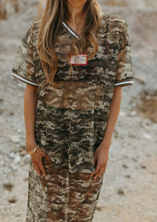 Camo Lace Vee