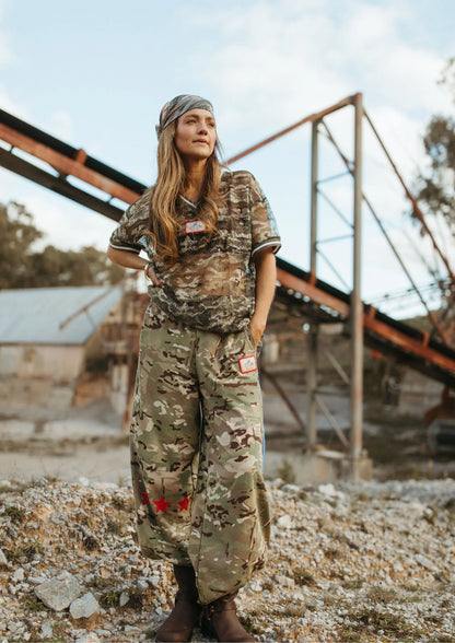 Camo Lace Vee